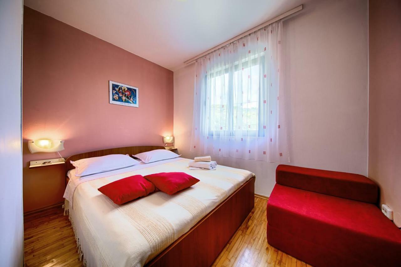Apartments Mihojevic Rukavac  Buitenkant foto
